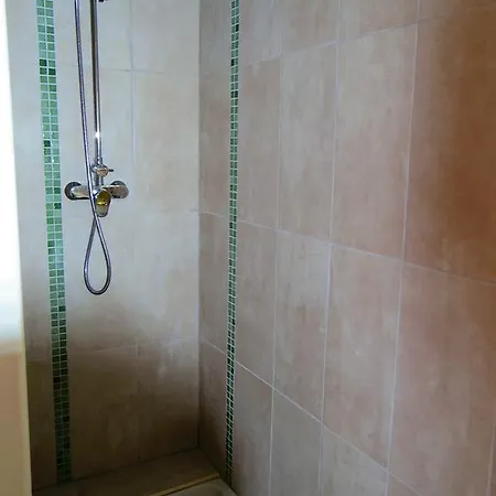 Meynadier 15 Апартаменты